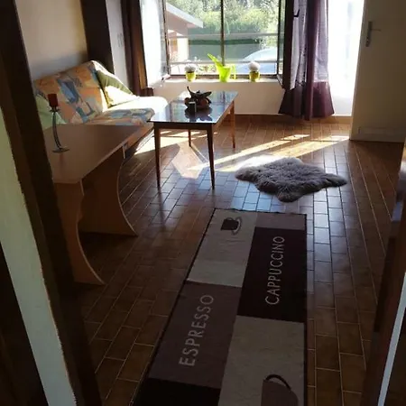Stare Dobrkovice E3/2 Apartment *