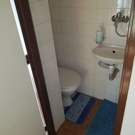 Apartment Stare Dobrkovice E3/2 Kajov